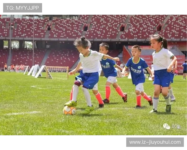 《东北全明星足球完整版：激情对决与精彩瞬间全程回顾》